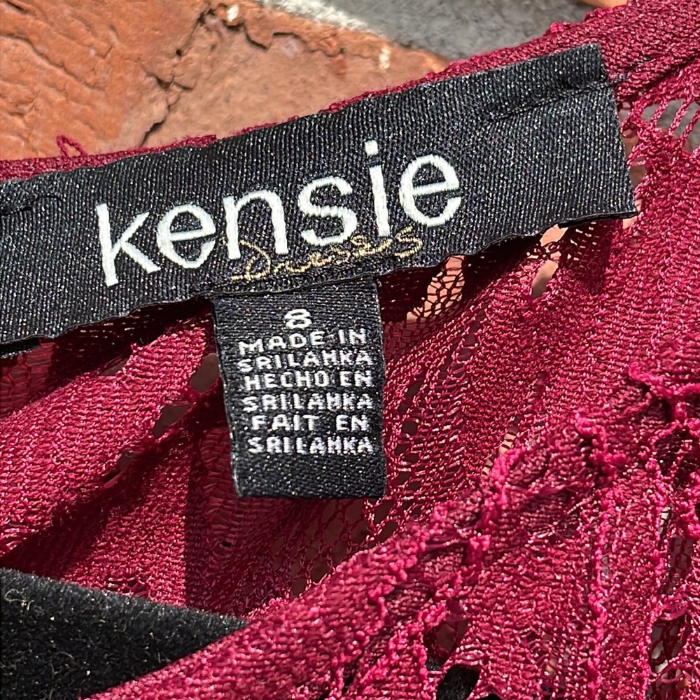 Kensie Size 8 Dress lined lace cap sleeve beautiful details Rear Zipper - Picture 5 of 13